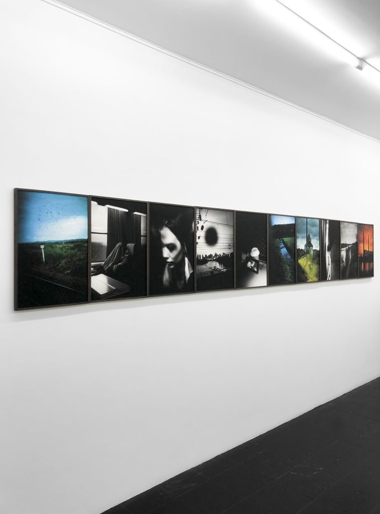 Vues d'exposition _ Sit Down07 © Antoine Lecharny