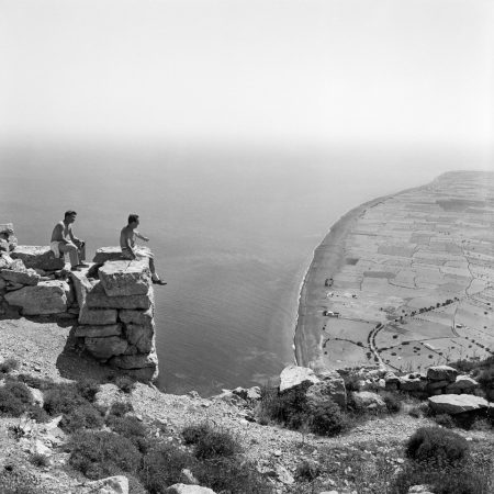 Robert McCABE, Thera. View to Perissa from the site of Ancient Thera © galerie Sit Down